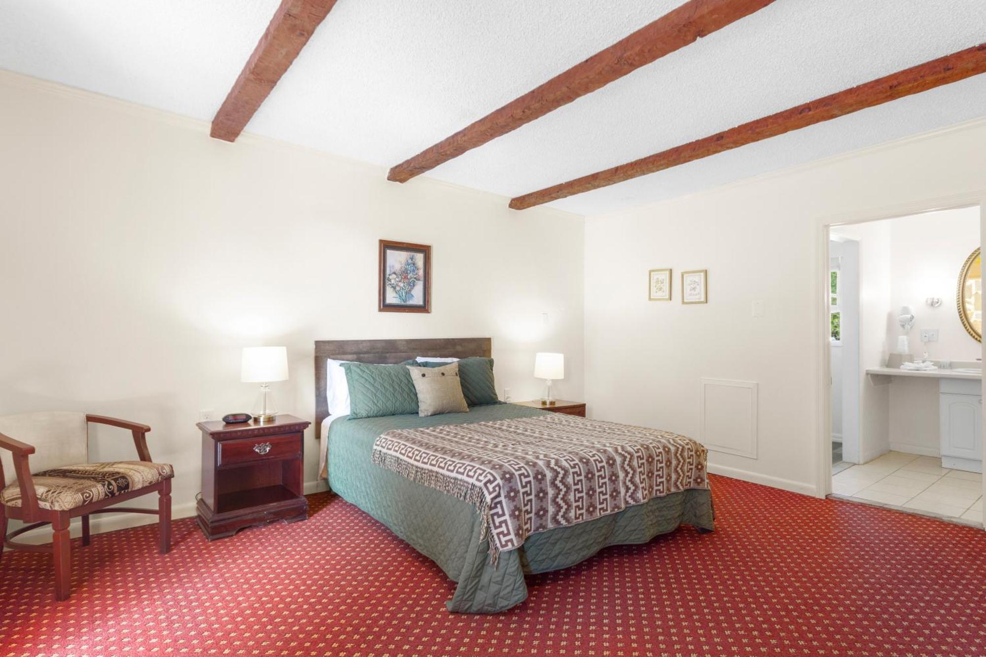 Blue Spruce Inn & Suites Valatie Εξωτερικό φωτογραφία